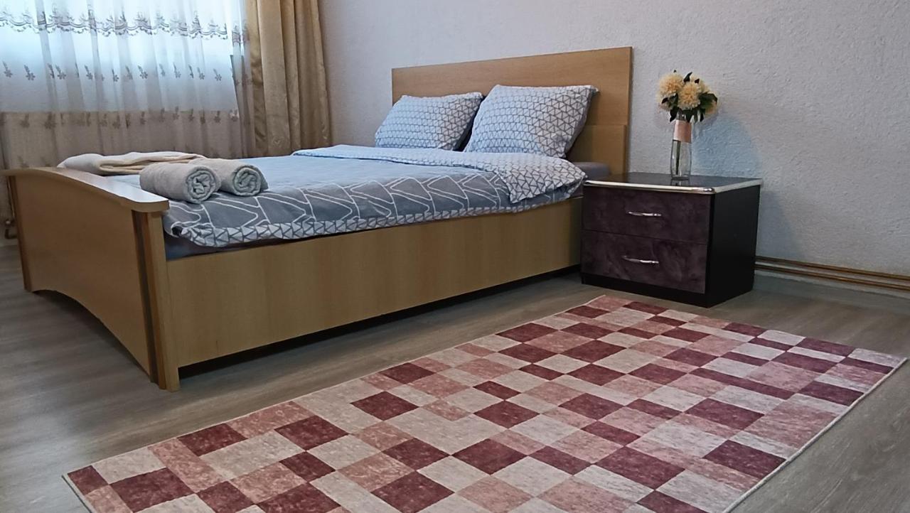 City Park Apartments พริสตีนา ภายนอก รูปภาพ
