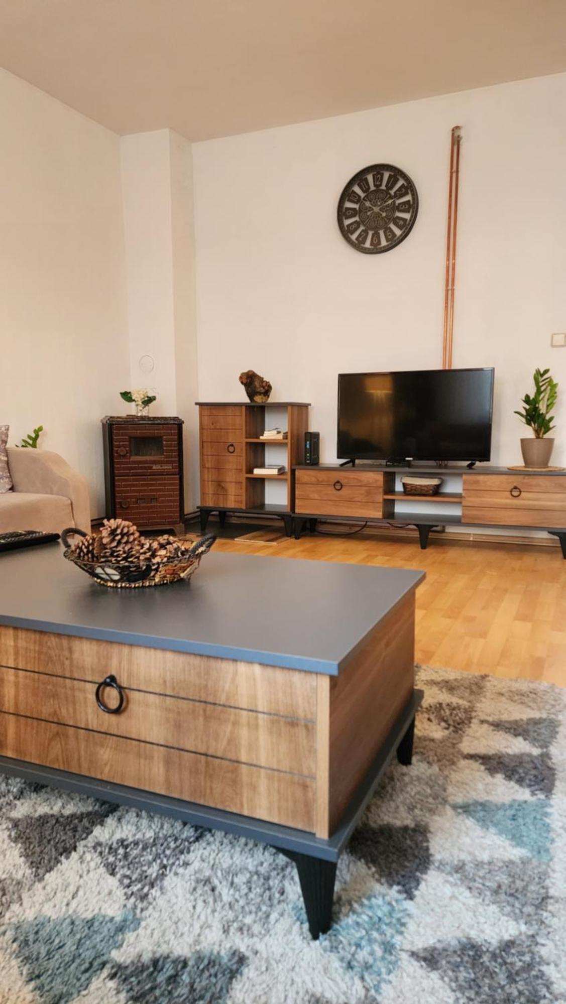 City Park Apartments พริสตีนา ภายนอก รูปภาพ
